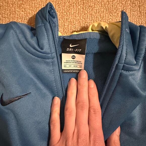 Nike quarter zip hoodie dri fit sweatshirt size XS blue yellow black - Picture 2 of 7